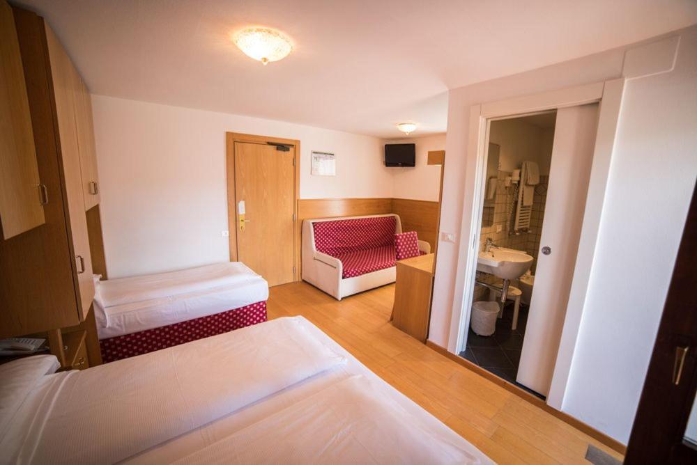 Hotel Due Spade Folgaria Zewnętrze zdjęcie
