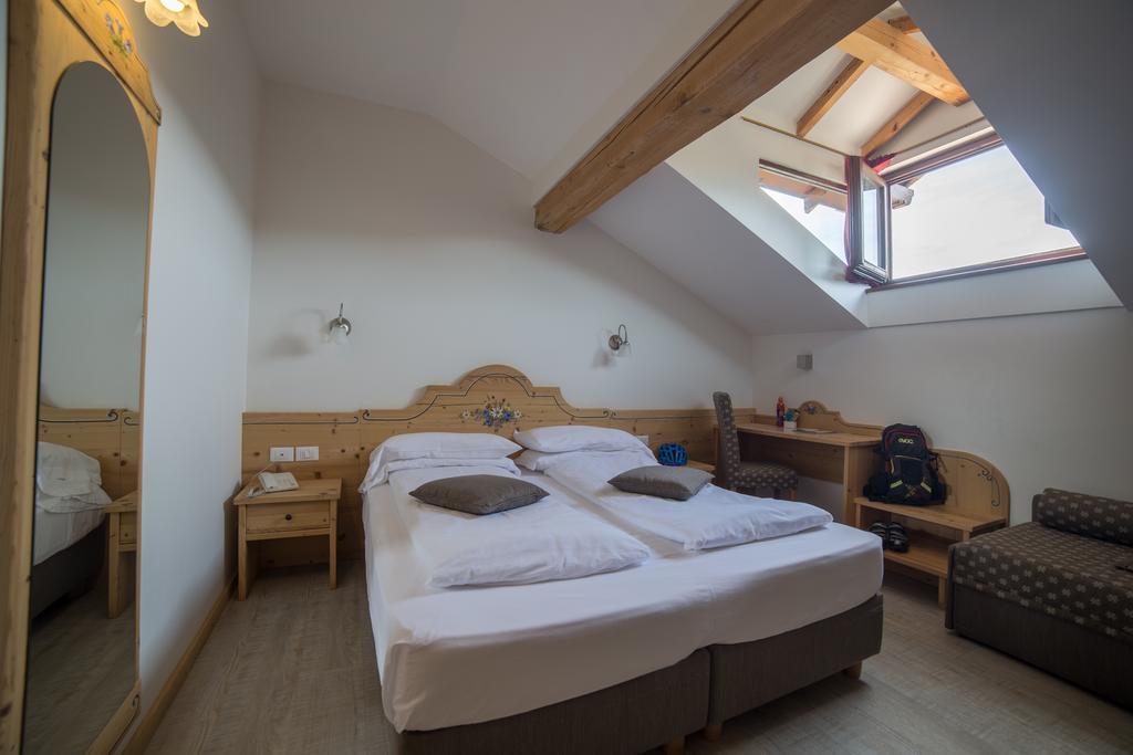 Hotel Due Spade Folgaria Zewnętrze zdjęcie